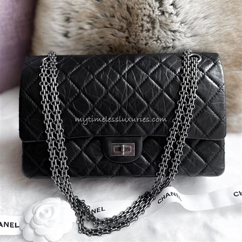 black reissue chanel 226